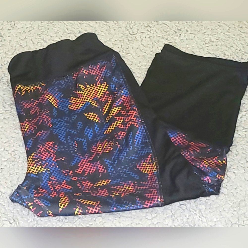 🥰S2 sportswear black / colorful pattern sports leggings ( XL )